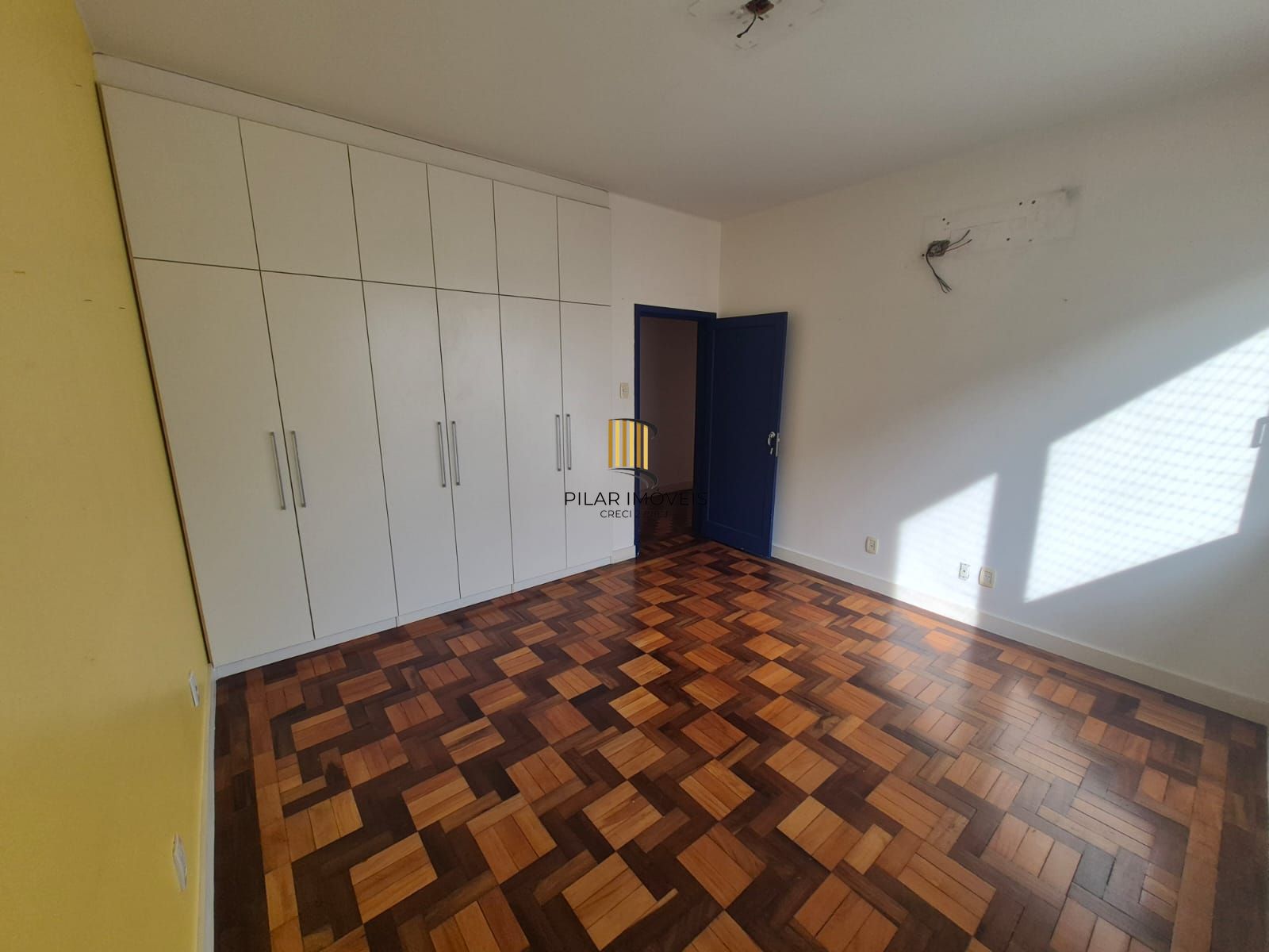 Apartamento 2 quartos na av Independência