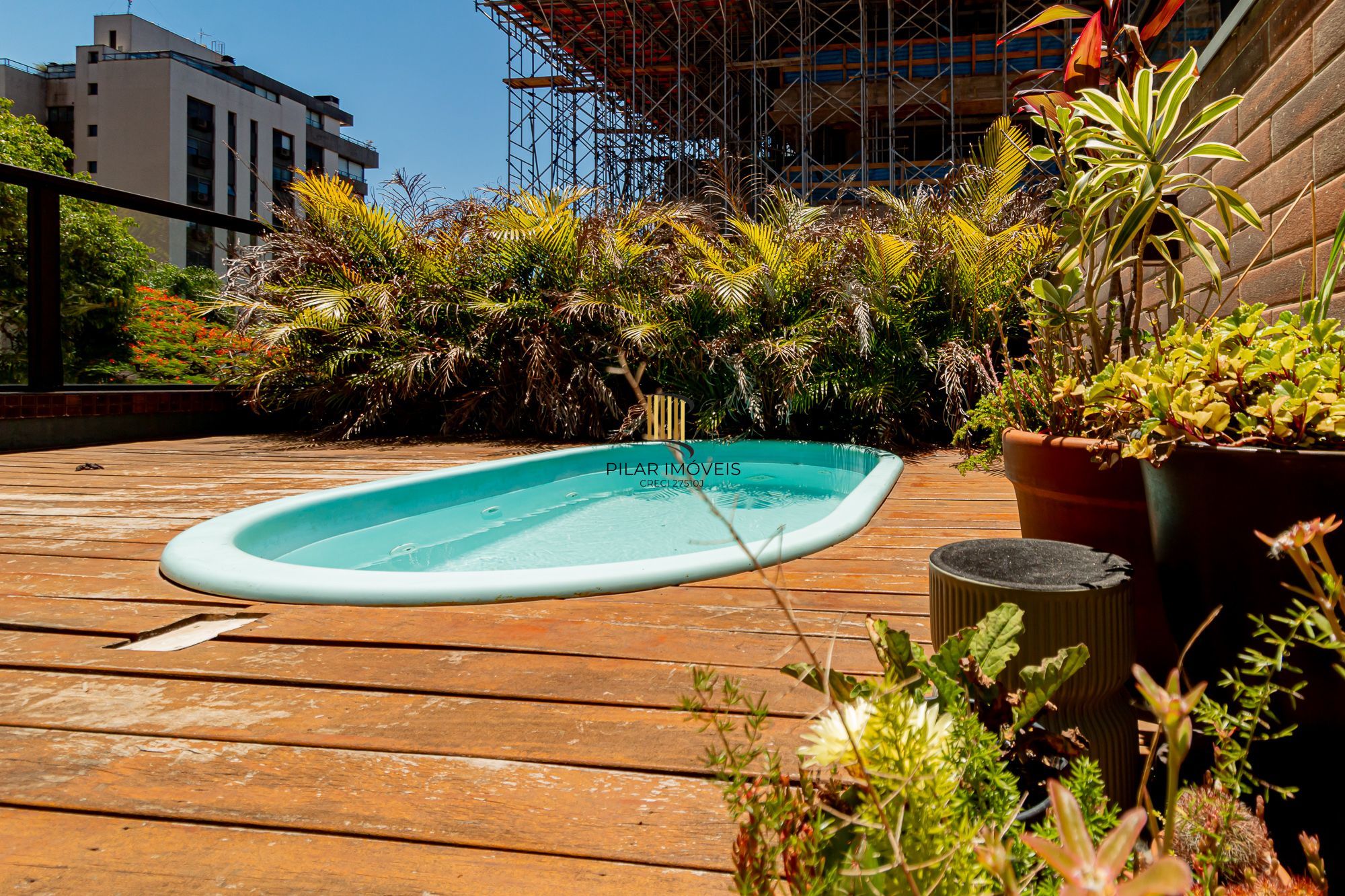 Apartamento garden 146m² com piscina. Bairro Mont Serrat