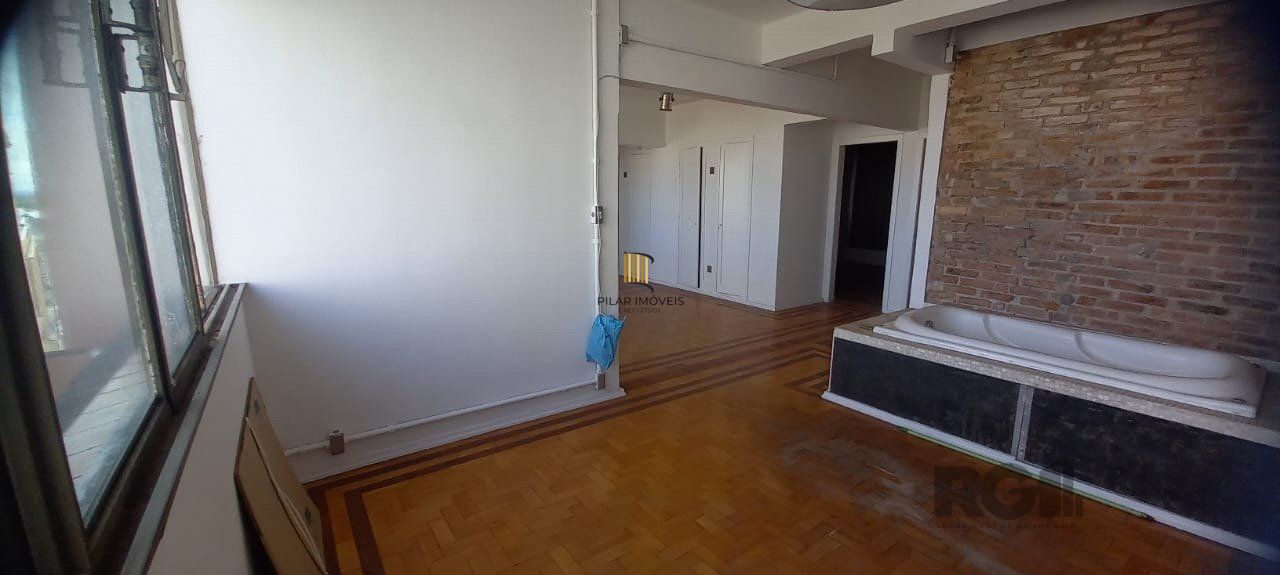 Apartamento 2 dormitórios no bairro Centro Histórico