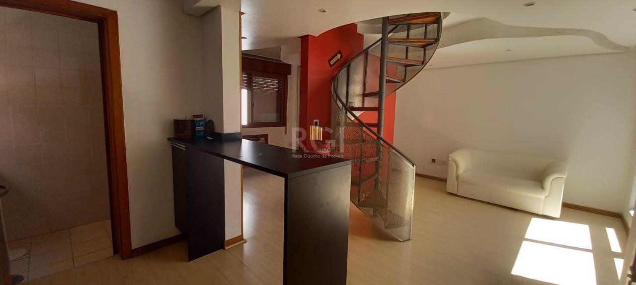 Cobertura para Venda - 94m², 1 dormitório, sendo 1 suites, 1 vaga - São João