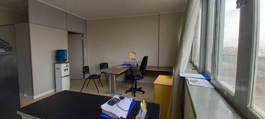 Vende sala em andar alto - Centro Histórico - Porto Alegre/RS