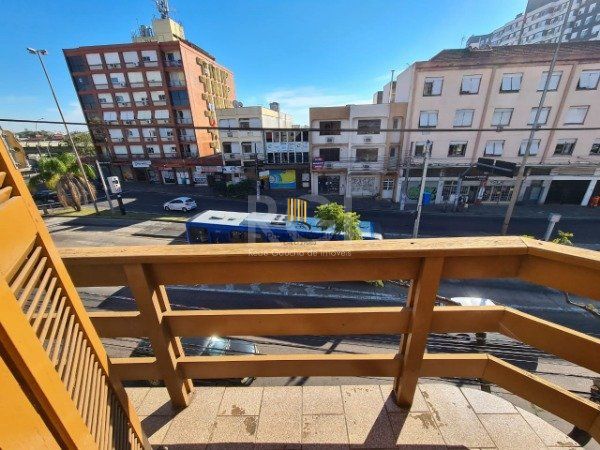 Apartamento para Venda - 82.76m², 2 dormitórios, 1 vaga - São João