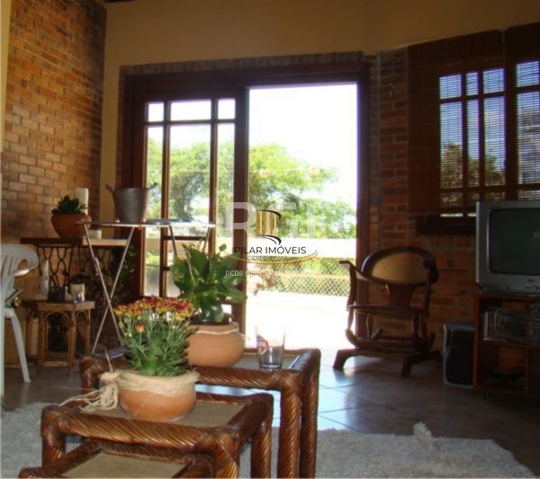 Outros para Venda - 664.91m², 9 dormitórios, sendo 3 suites, 6 vagas - São João