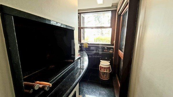 Casa Condominio para Venda - 420m², 4 dormitórios, sendo 4 suites, 2 vagas - Três Figueiras