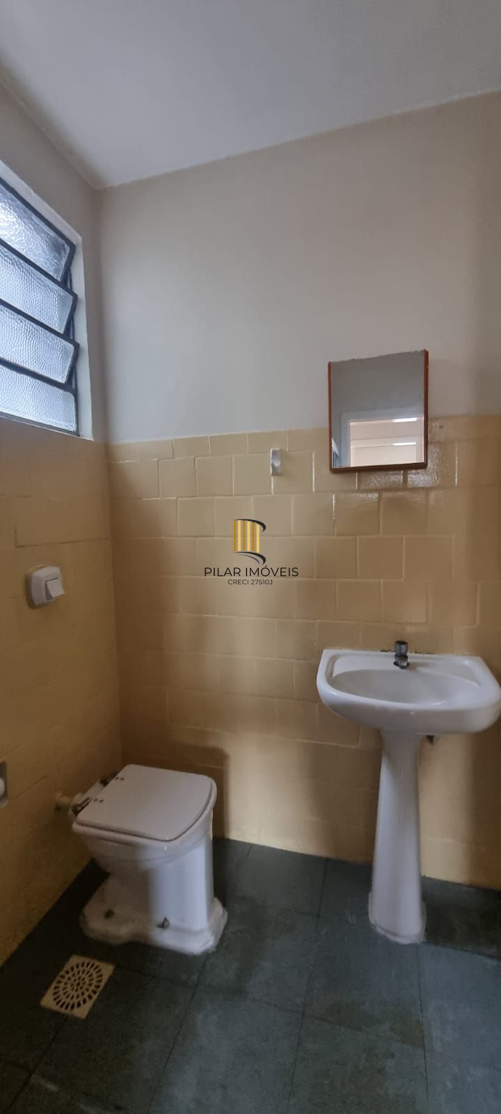 Apartamento a venda 02 dormitórios no Bairro Floresta - Aceita Compra Assistida