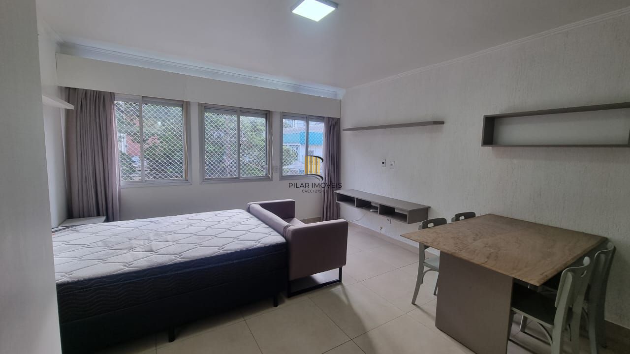 Apartamento studio completamente mobiliado, condomínio baixo, Bairro Auxiliadora