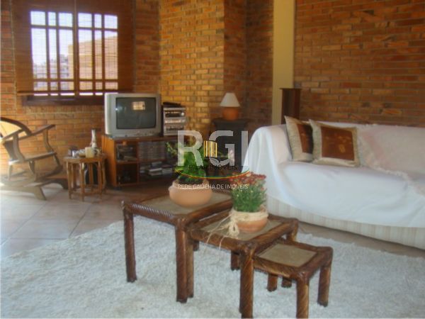 Outros para Venda - 664.91m², 9 dormitórios, sendo 3 suites, 6 vagas - São João