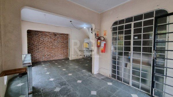 Casa para Venda - 200m², 2 dormitórios, 1 vaga - Moinhos de Vento