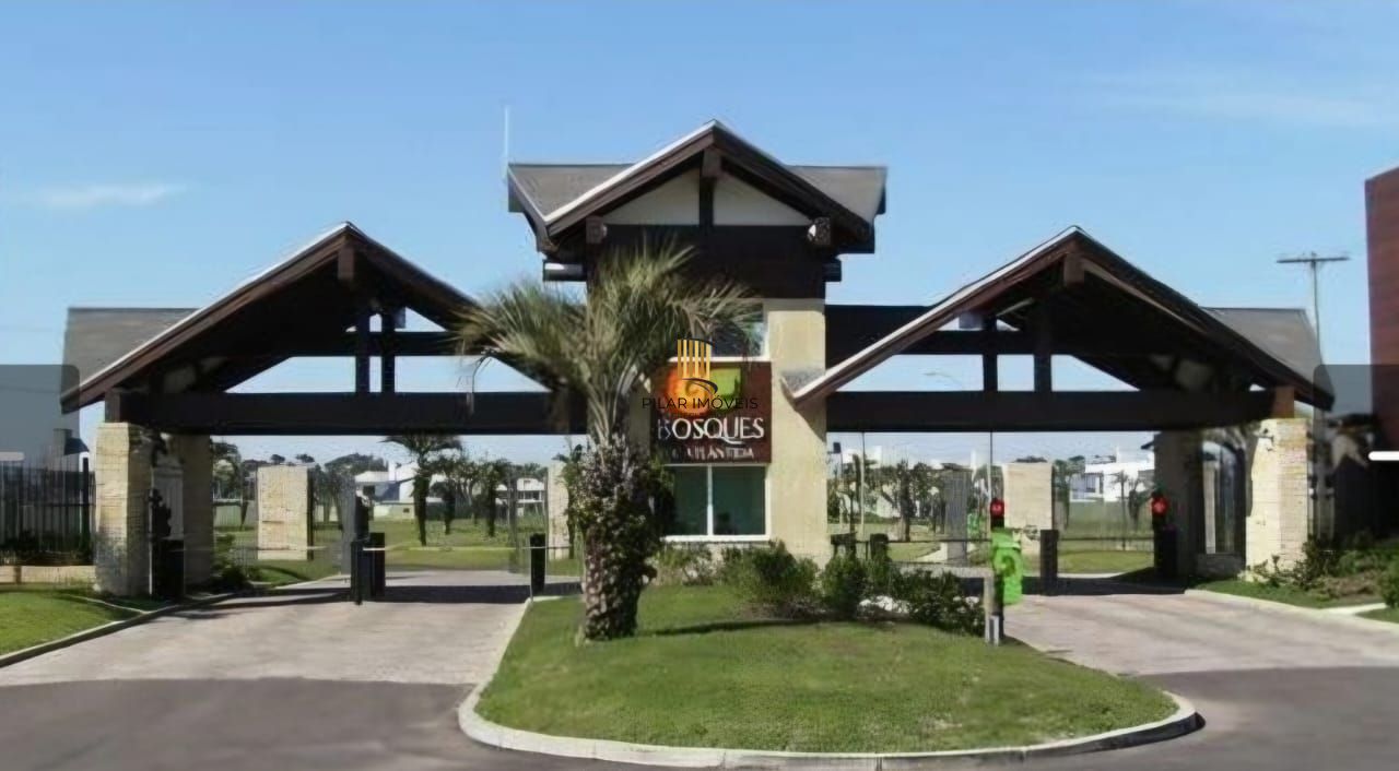 Casa no Condomínio Bosques de Atlântida a venda ou locação por temporada.
