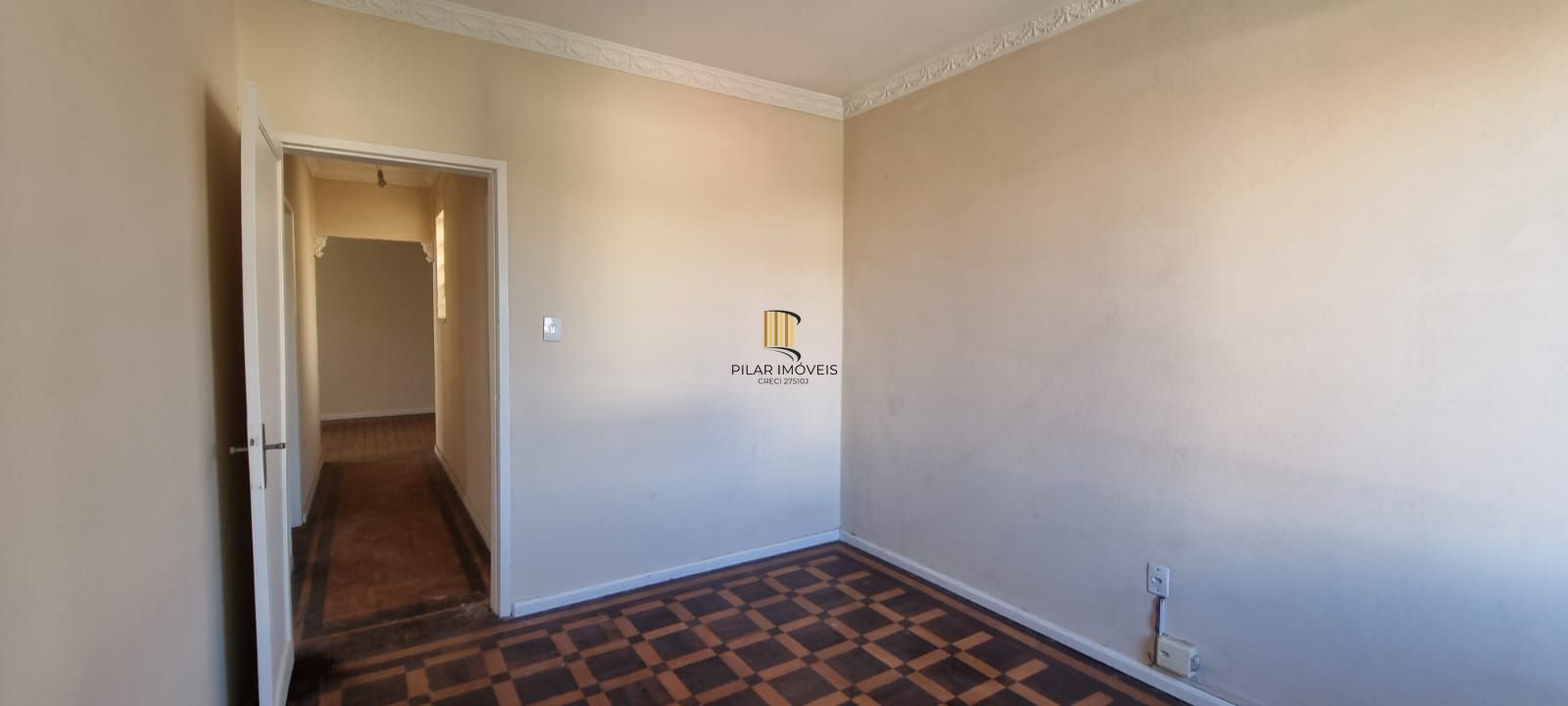 Apartamento 03 dormitórios com 01 vaga no bairro Praia de Belas