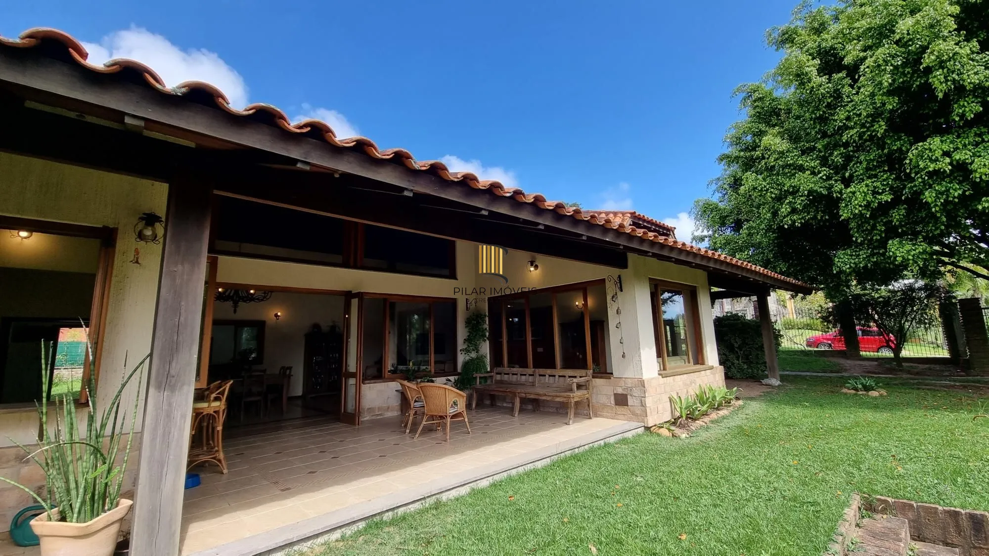 Casa para Venda - 600m², 4 dormitórios, sendo 4 suites, Vila Nova