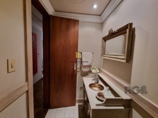 Casa a venda 03 dormitórios 280mq Jardim Lindóia