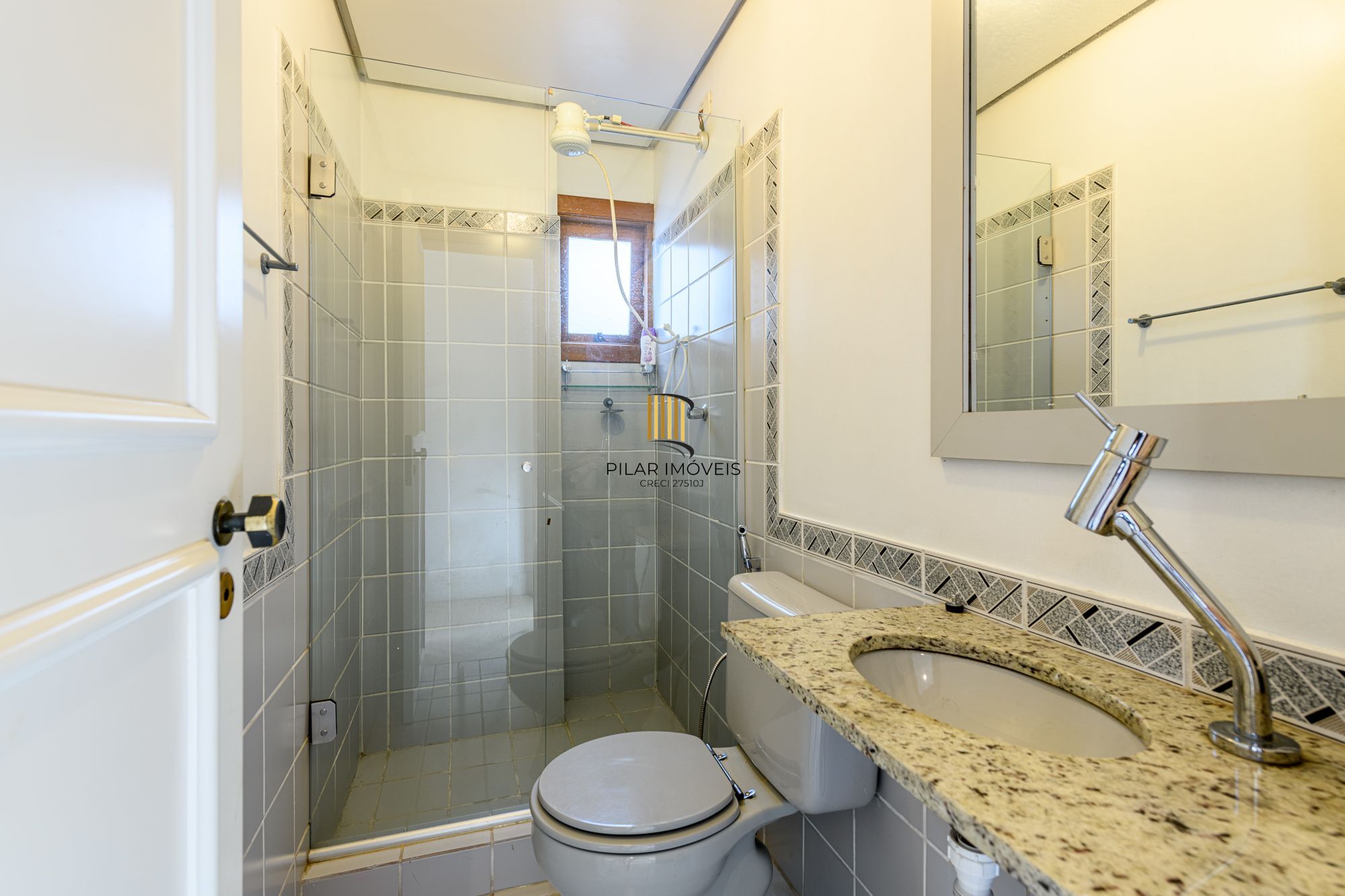 Apartamento com cobertura a venda no bairro Petrópolis