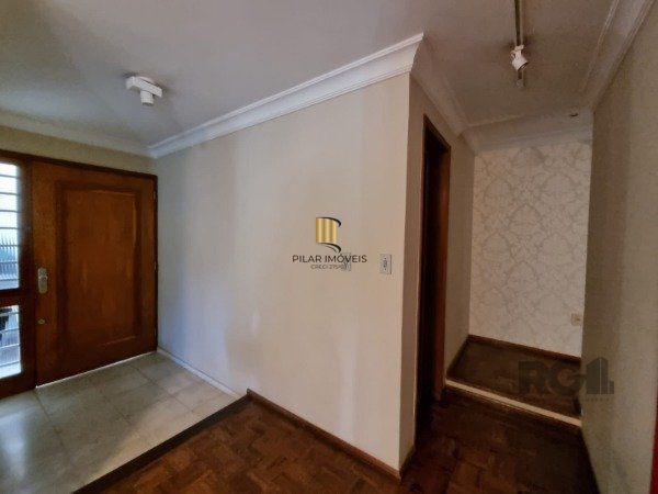 Casa a venda 03 dormitórios 280mq Jardim Lindóia