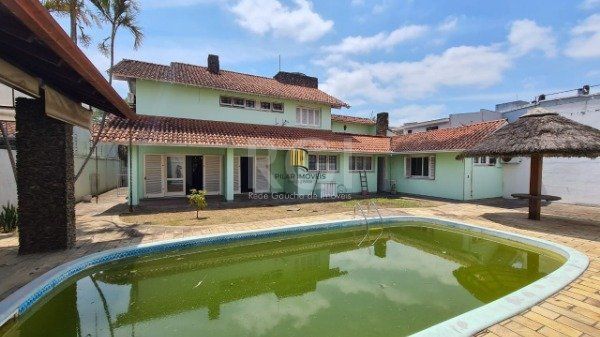 Casa para Venda - 352m², 5 dormitórios, sendo 1 suites, 4 vagas - Rubem Berta