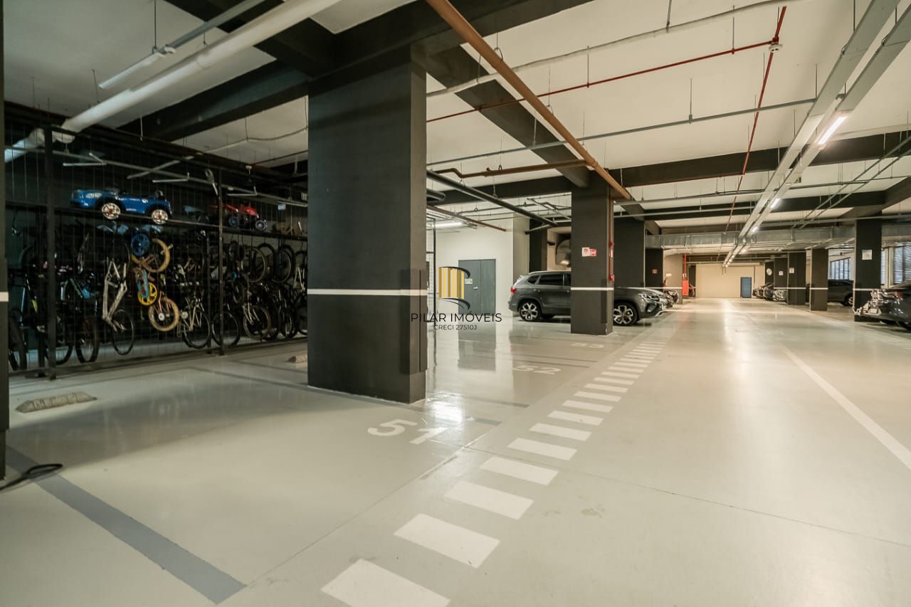 Apartamento de cinema com 125mq, duas suítes, duas vagas individuais para comprar no bairro Boa Vista