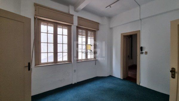 Conjunto/Sala para Venda - 70.28m², 0 dormitórios, Centro Histórico