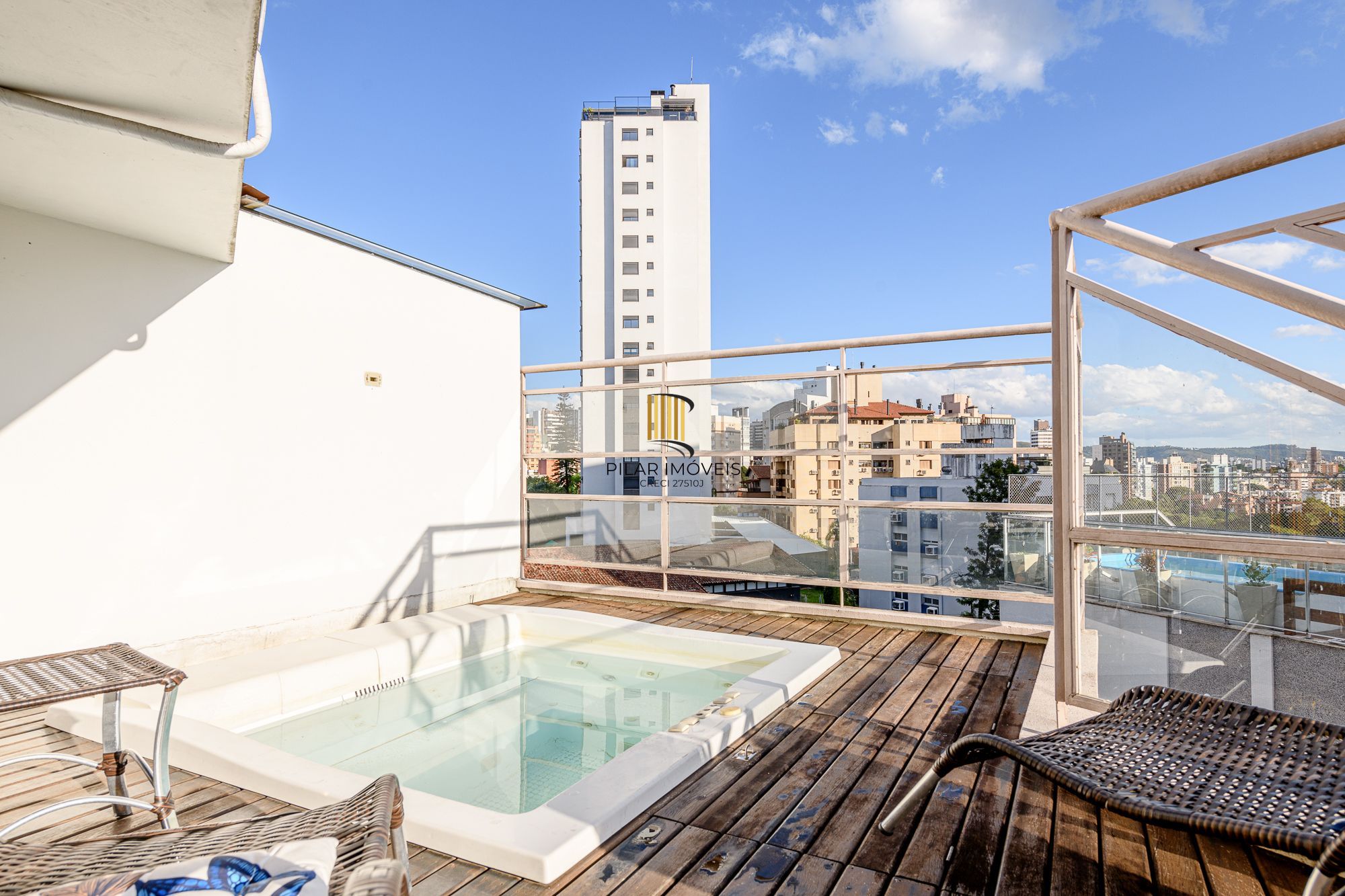 Apartamento com cobertura a venda no bairro Petrópolis