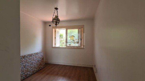 Casa para Venda - 352m², 5 dormitórios, sendo 1 suites, 4 vagas - Rubem Berta