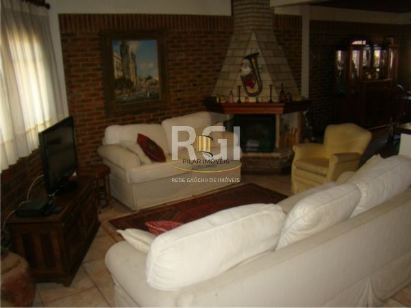 Outros para Venda - 664.91m², 9 dormitórios, sendo 3 suites, 6 vagas - São João