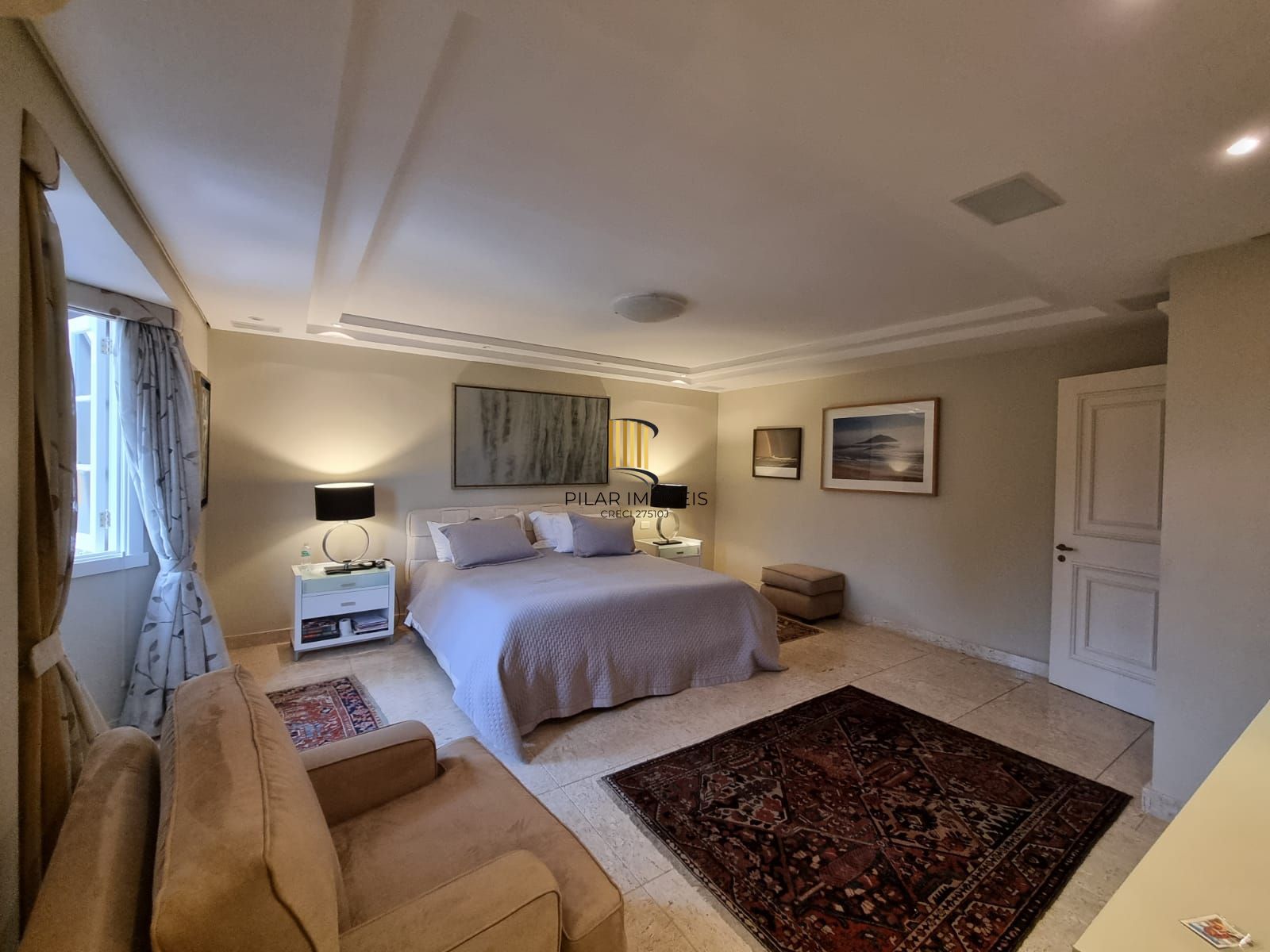 Casa em condomínio 515,73m2, 04 suítes no Bairro Boa Vista