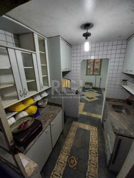 Casa para Venda - 200m², 2 dormitórios, 1 vaga - Moinhos de Vento