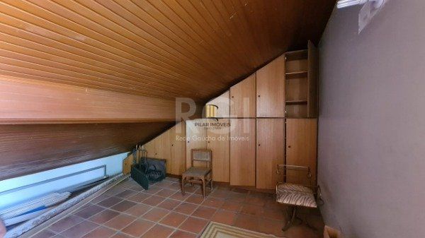 Casa para Venda - 352m², 5 dormitórios, sendo 1 suites, 4 vagas - Rubem Berta