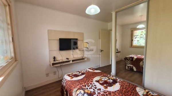 Casa para Venda - 352m², 5 dormitórios, sendo 1 suites, 4 vagas - Rubem Berta