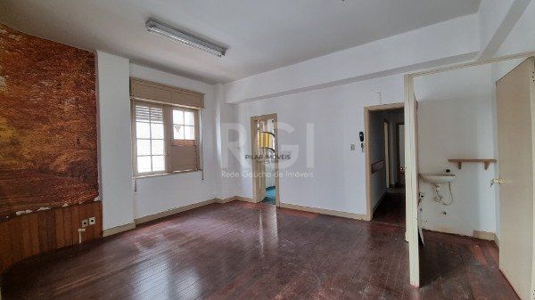 Conjunto/Sala para Venda - 70.28m², 0 dormitórios, Centro Histórico