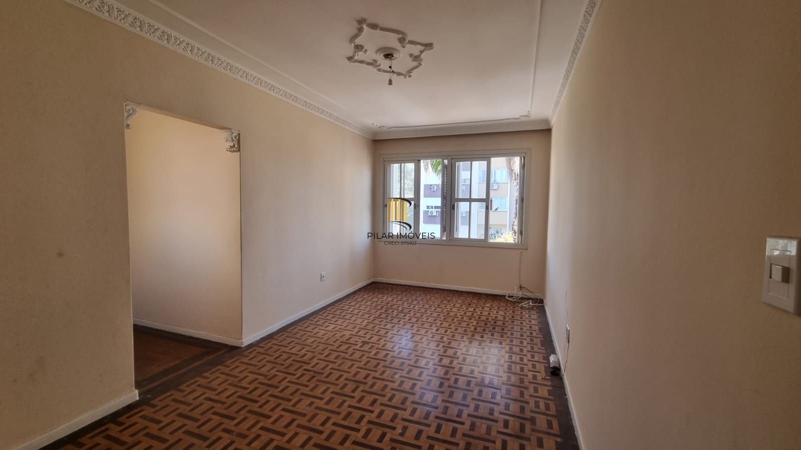 Apartamento 03 dormitórios com 01 vaga no bairro Praia de Belas