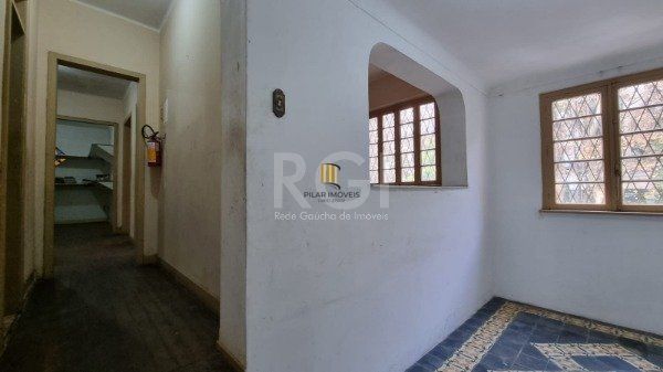 Casa para Venda - 200m², 2 dormitórios, 1 vaga - Moinhos de Vento