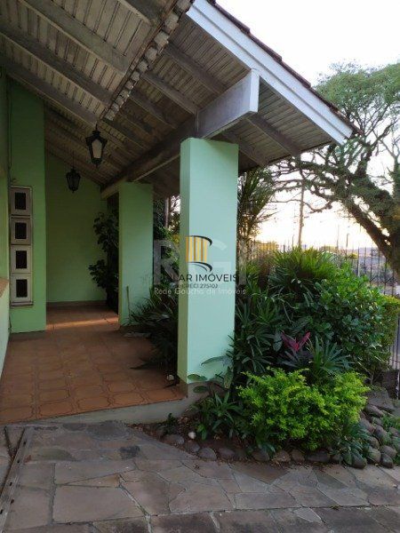 Casa para Venda - 352m², 5 dormitórios, sendo 1 suites, 4 vagas - Rubem Berta