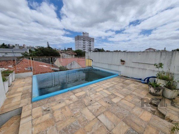 Casa a venda 03 dormitórios 280mq Jardim Lindóia