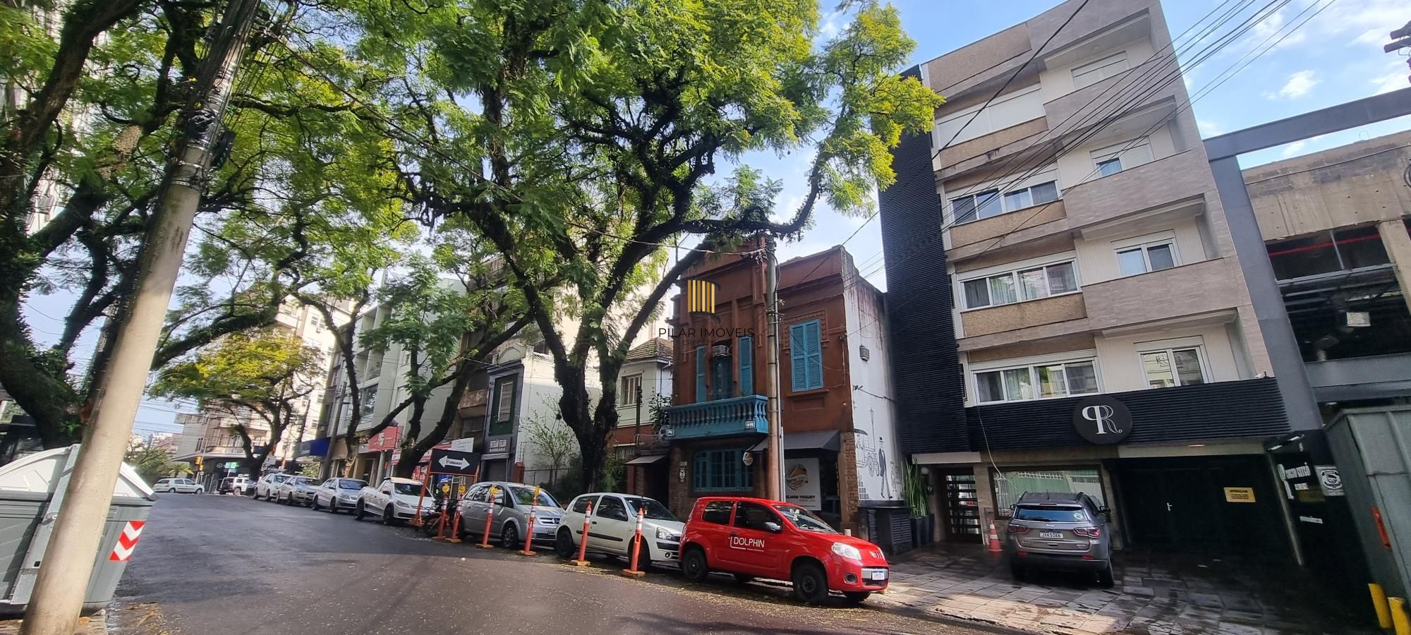 Apartamento tipo estúdio, mobiliado completo, no coração do Bairro Moinhos de Vento.