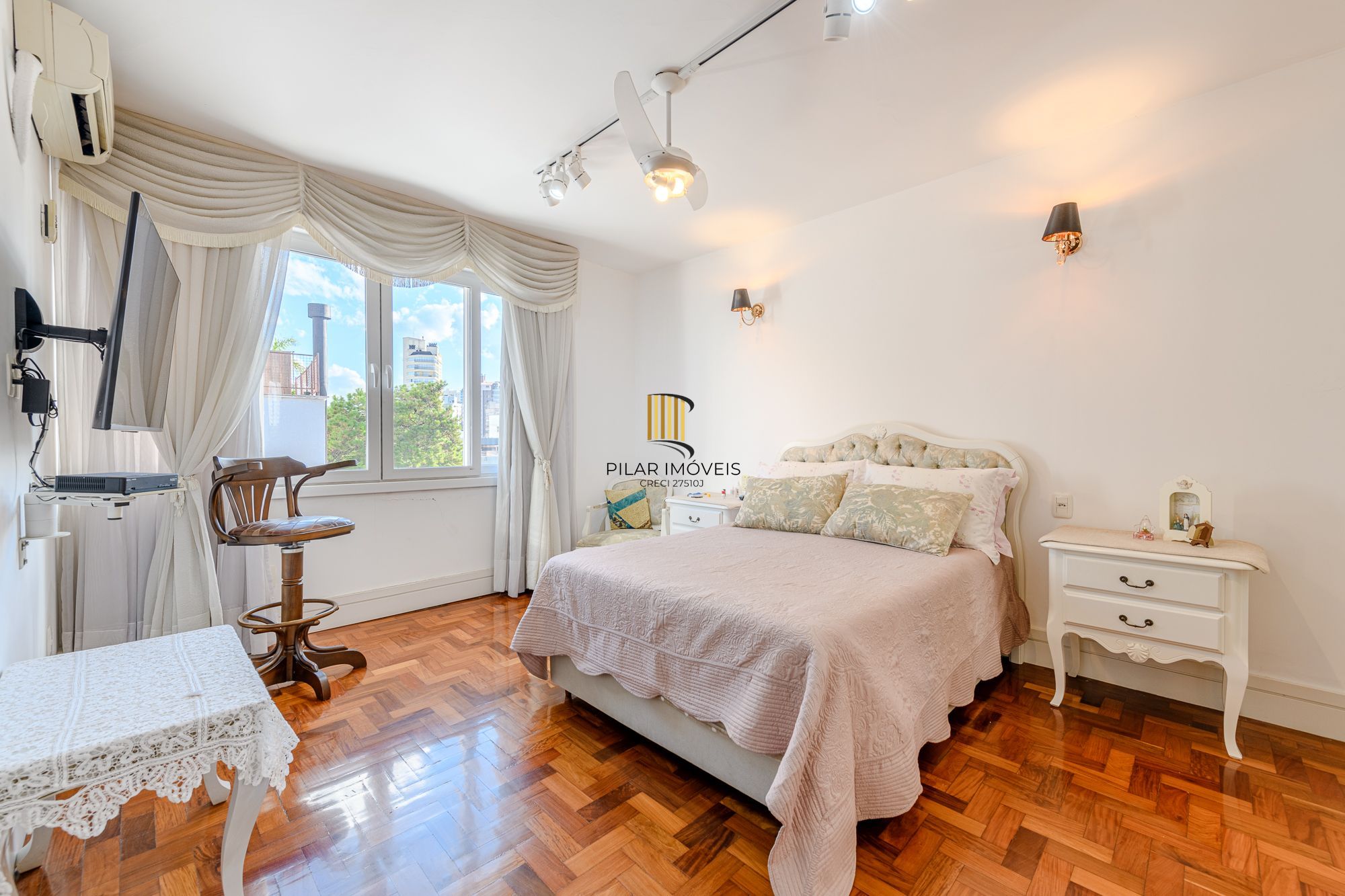 Apartamento com cobertura a venda no bairro Petrópolis