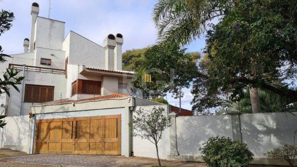Casa Condominio para Venda - 420m², 4 dormitórios, sendo 4 suites, 2 vagas - Três Figueiras