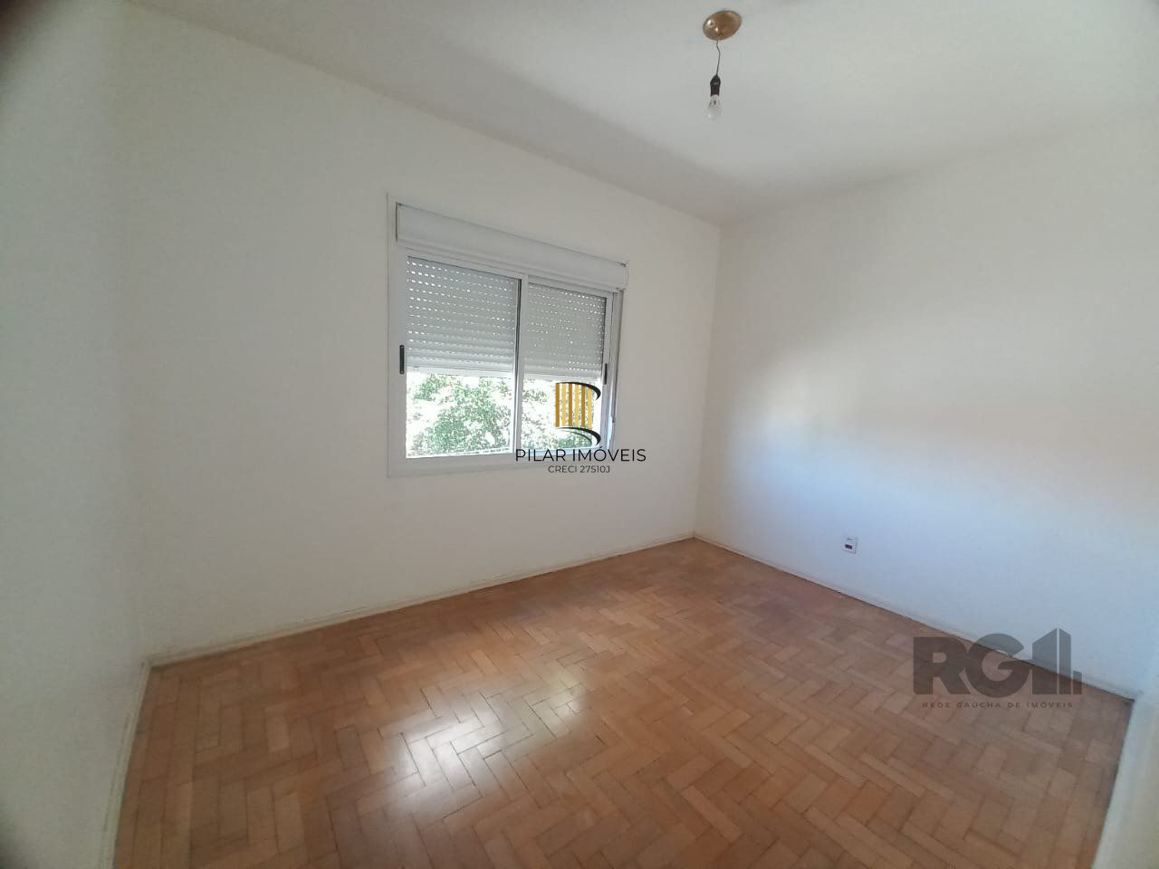 Apartamento com 2 quartos na Cidade Baixa!