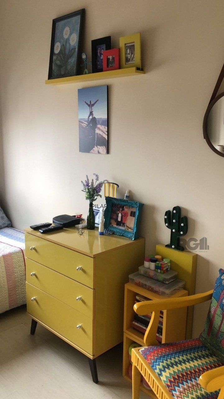 Excelente apartamento 2 quartos, suite e garagem na Cidade Baixa!