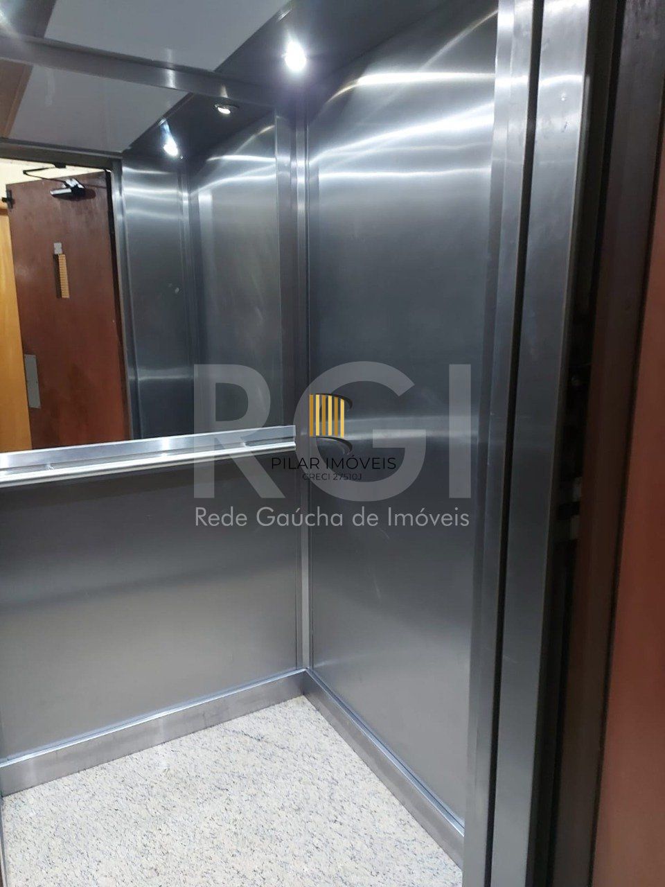 Apartamento 2 dormitórios no bairro Centro Histórico