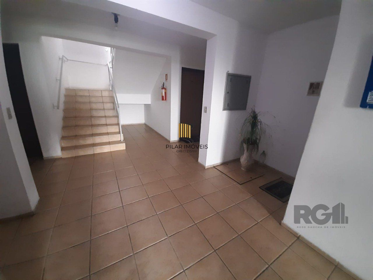 Apartamento 2 dormitórios, frente,  com vaga , , Bairro Partenon- porto alegre