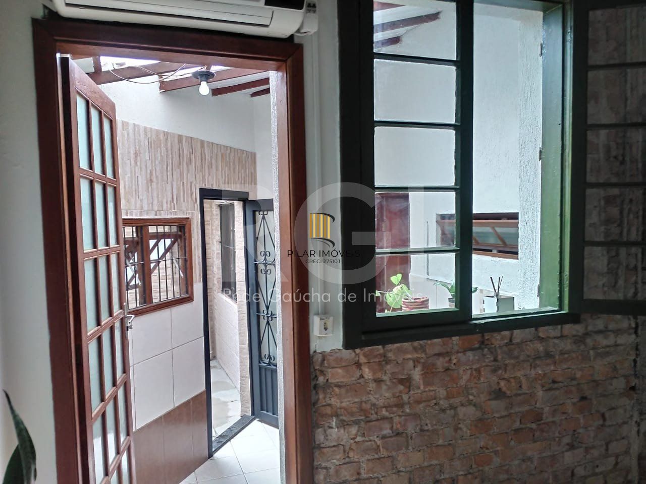 Casa para Venda - 126m², 3 dormitórios, Floresta