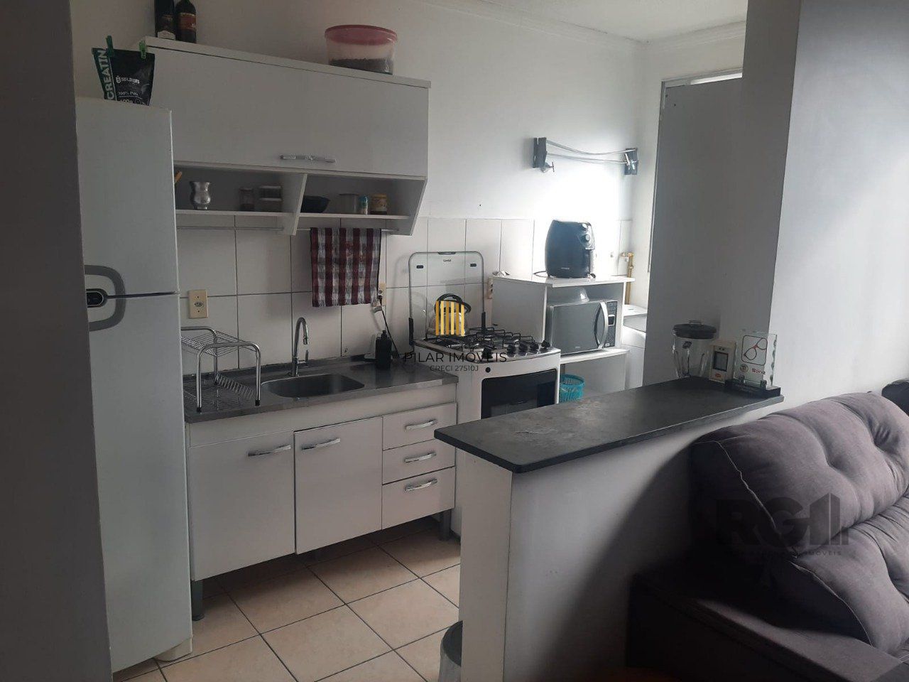   Apartamento 1 dormitório 5 andar de fundos, garagem  no bairro: Leopoldina - Porto Alegre