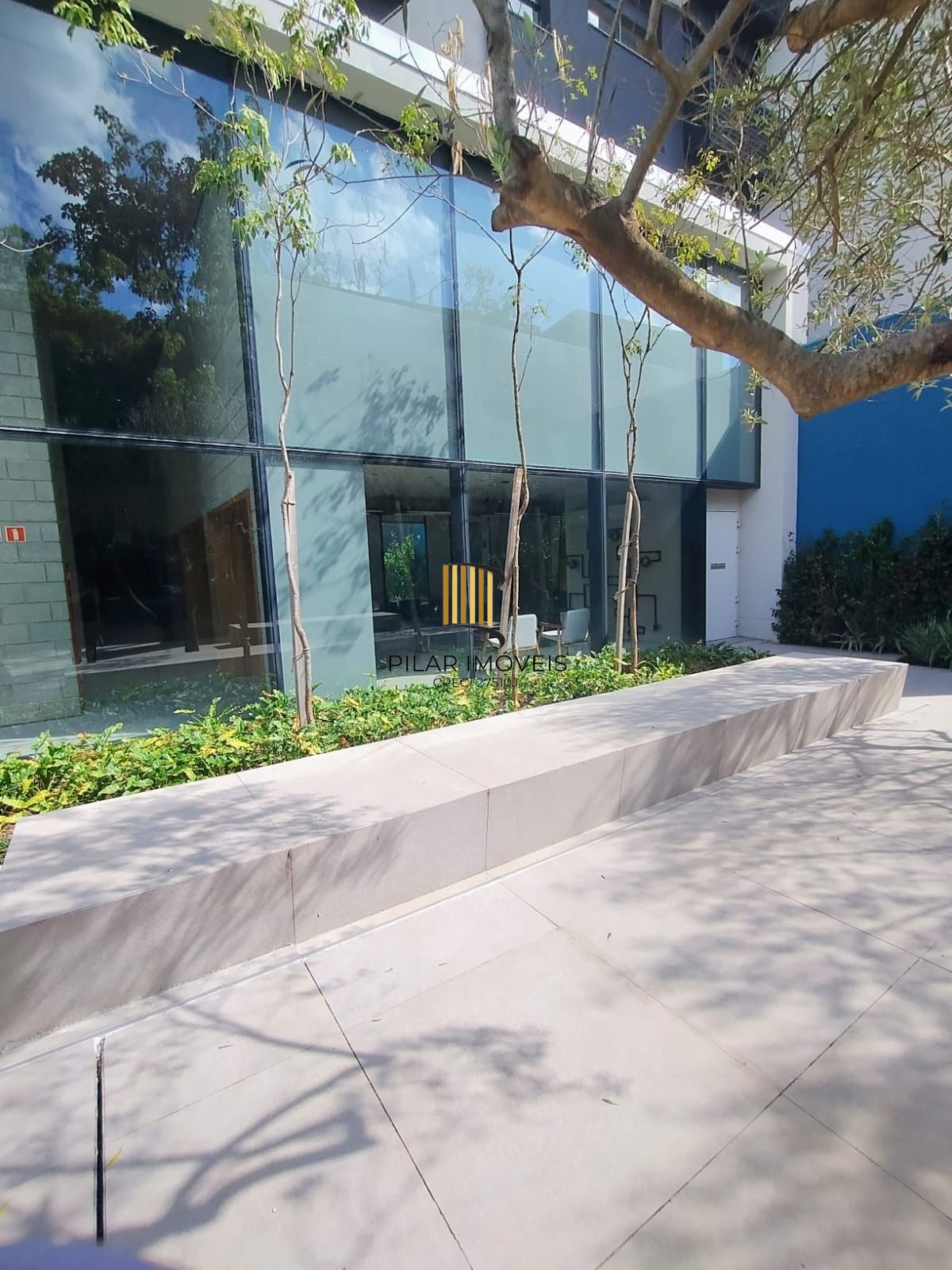 **Apartamento 3 quartos 2 garagens Novo e Desocupado à Venda na Cidade Baixa, Porto Alegre, RS**