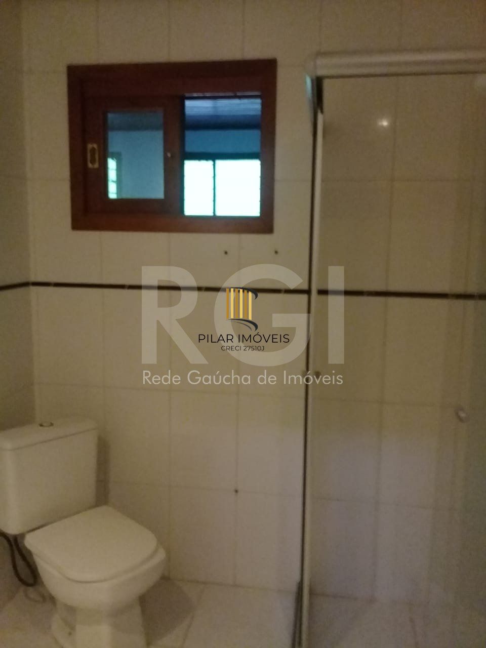 Casa para Venda - 120m², 2 dormitórios, 2 vagas - Rubem Berta