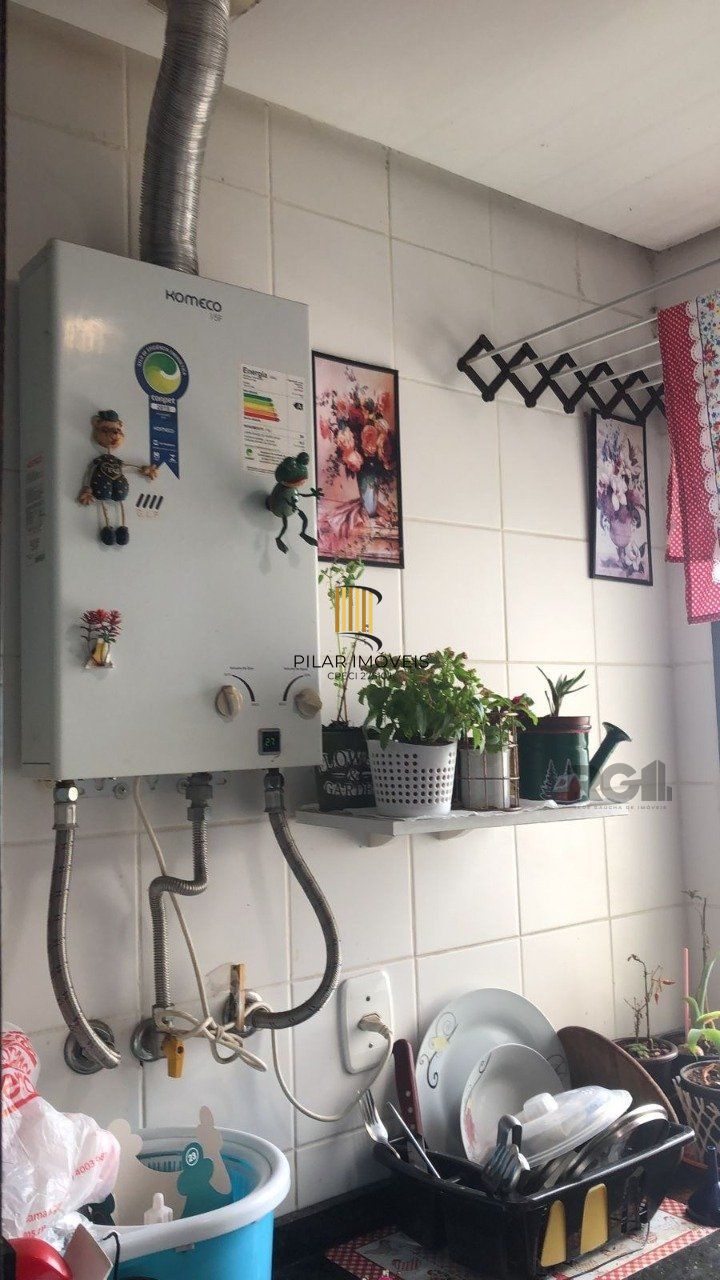 Excelente apartamento 2 quartos, suite e garagem na Cidade Baixa!