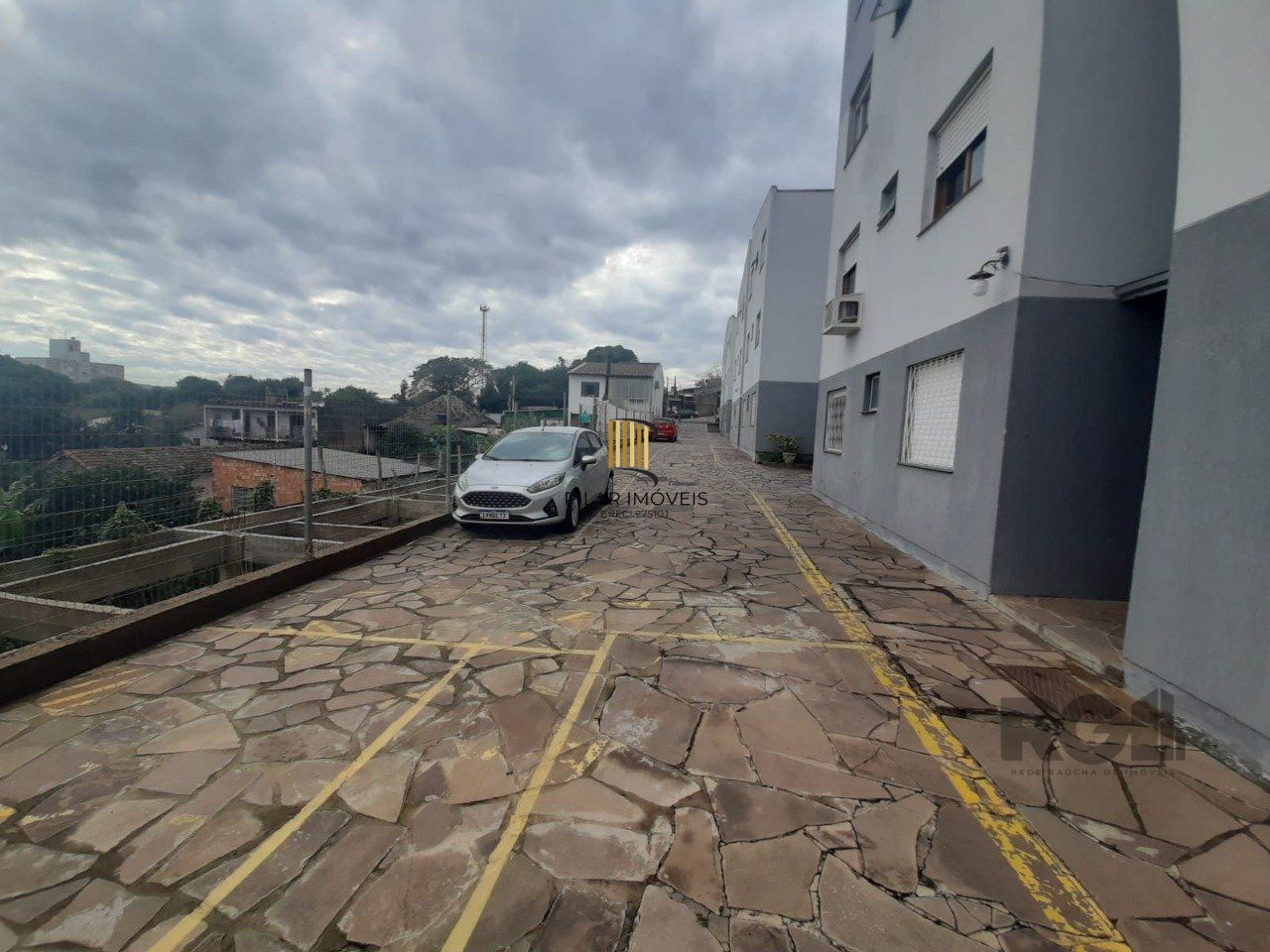 Apartamento 2 dormitórios, frente,  com vaga , , Bairro Partenon- porto alegre