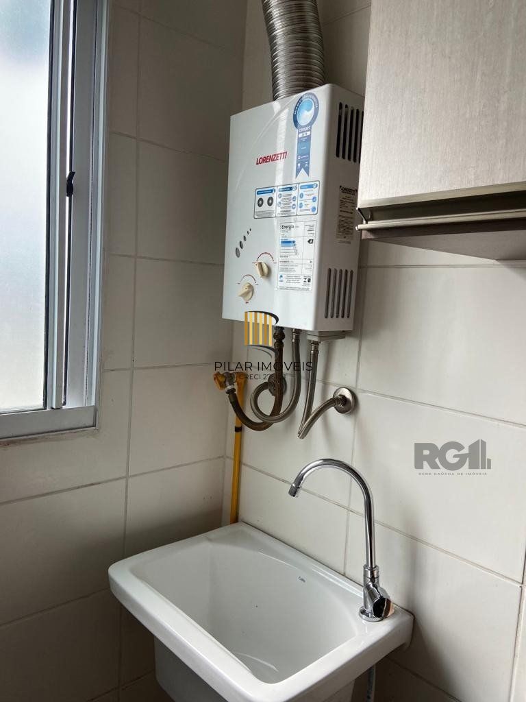 Apartamento 2 dormitórios no bairro Humaitá