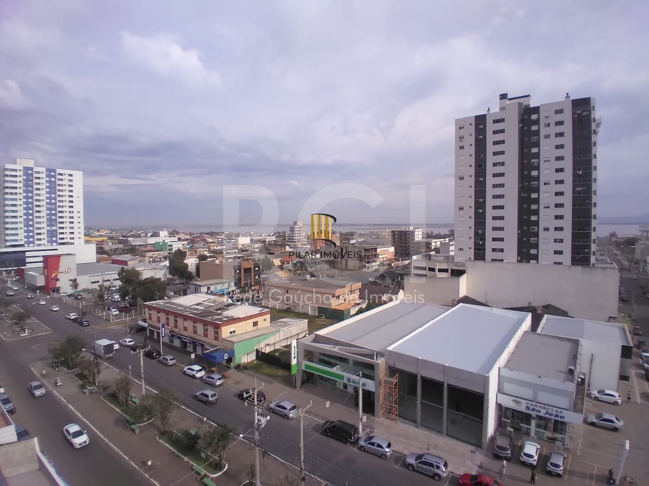 Apartamento com 3 Quartos e 3 banheiros à Venda, 129 m² Centro de Tramandaí