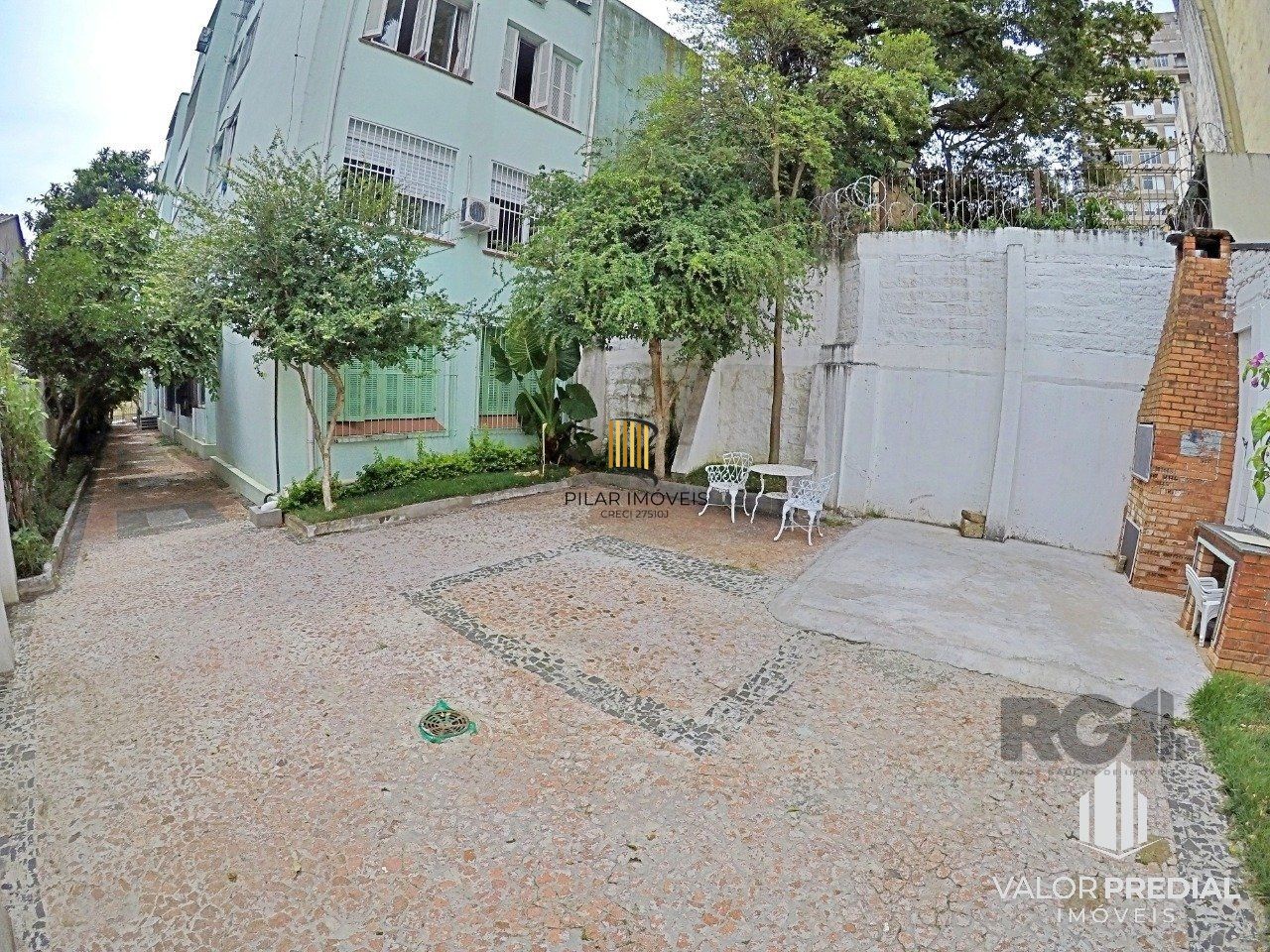 Ótimo apartamento 1 quarto no Cetro Histórico.