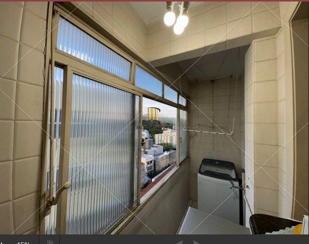 Apartamento 2 quartos, desocupado, andar alto na cidade Baixa!